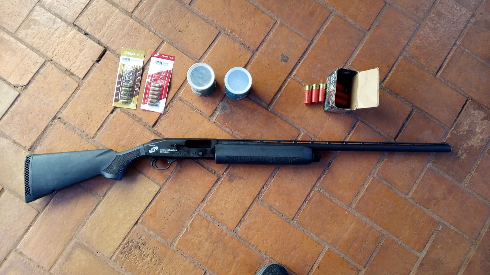 Armas também foram apreendidas I Foto: Polícia Militar/Divulgação