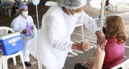 Novo cronograma prevê imunização de 36 mil pessoas em Uberlândia